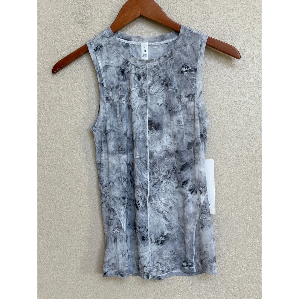 NWT Lululemon Gray‎ Black Tie Dye Lightweight Jersey Tank Size 6